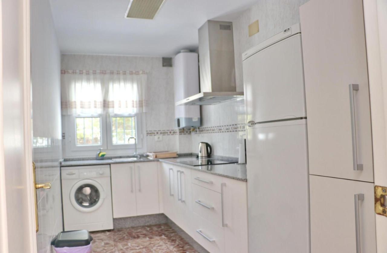 Apartamento La Torre Conil De La Frontera Luaran gambar