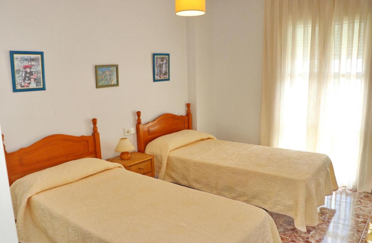 Apartamento La Torre Conil De La Frontera Luaran gambar
